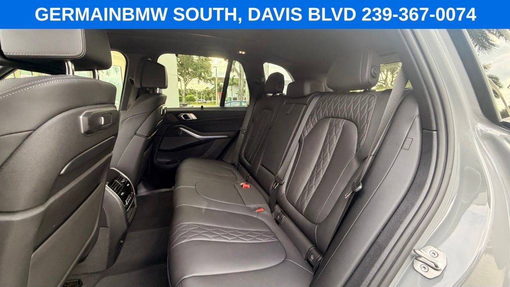 Certified 2024 BMW X5 M60i AWD/4WD image 28
