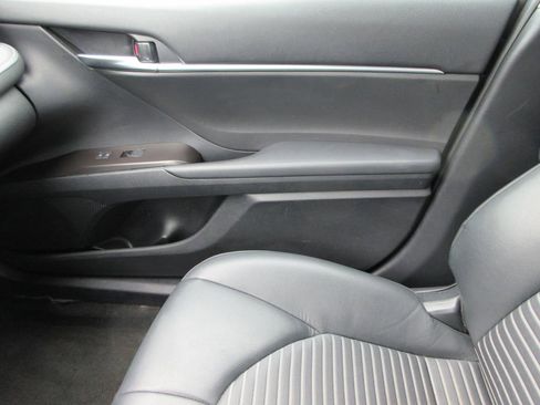 Used 2024 Toyota Camry SE FWD image 29