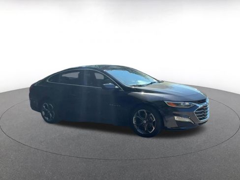 Used 2023 Chevrolet Malibu LT w/ Driver Confidence Package image 2