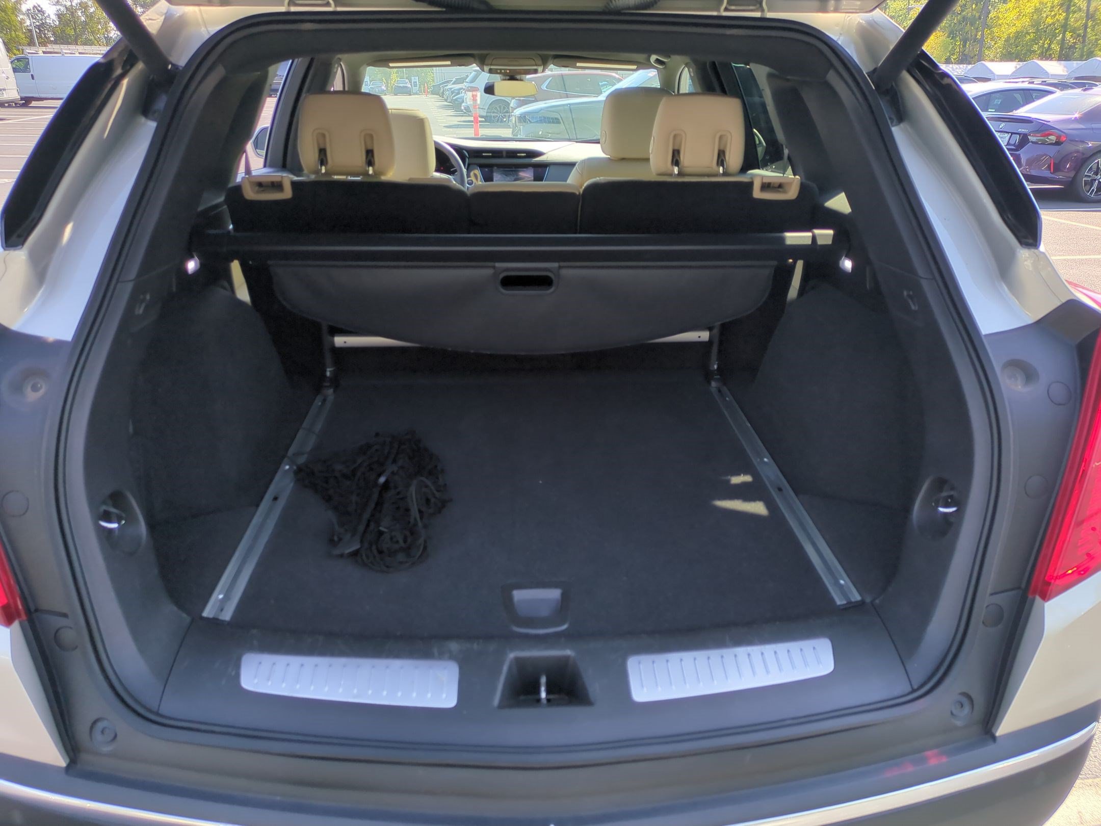 Used 2017 Cadillac XT5 Premium Luxury FWD image 29