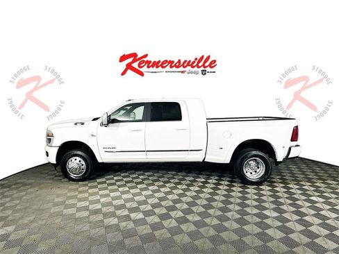 New 2026 RAM 3500 Limited w/ Towing Technology Group image 4