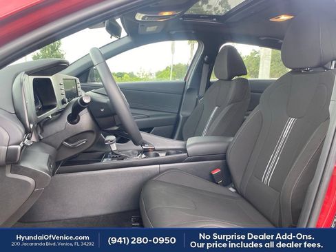 Certified 2026 Hyundai Elantra SEL Sport Premium FWD image 3