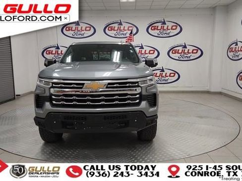 Used 2024 Chevrolet Silverado 1500 LTZ w/ Technology Package image 3