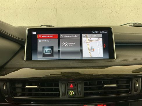 Used 2018 BMW X6 sDrive35i image 11