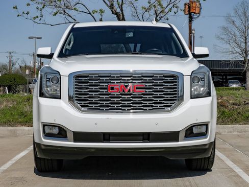 Used 2018 GMC Yukon Denali RWD image 5