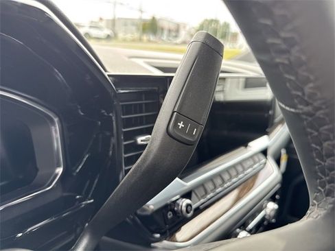 New 2026 GMC Sierra 2500 SLE image 13