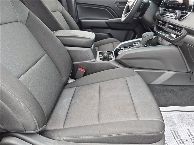 Used 2025 Chevrolet Colorado Trail Boss AWD/4WD image 18