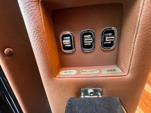 Used 2019 Mercedes-Benz Sprinter 144 image 28