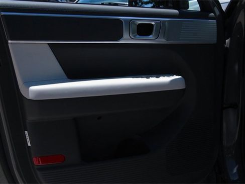 New 2026 Hyundai Santa Fe SE image 11