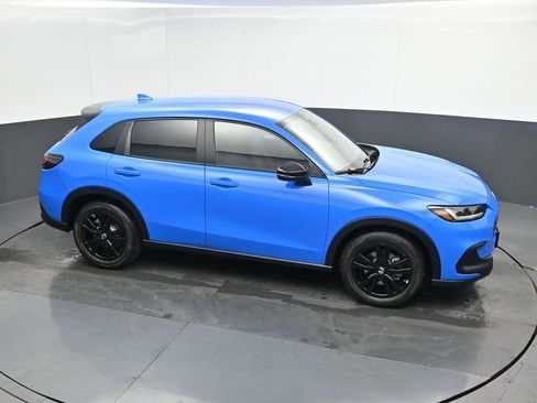 Used 2026 Honda HR-V Sport image 32