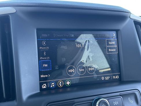 Used 2023 GMC Terrain SLE image 13