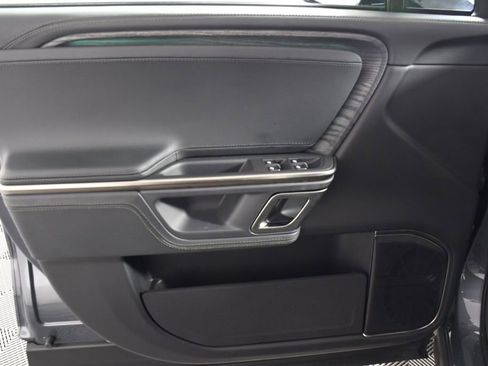 Used 2024 Rivian R1S Adventure AWD/4WD image 14