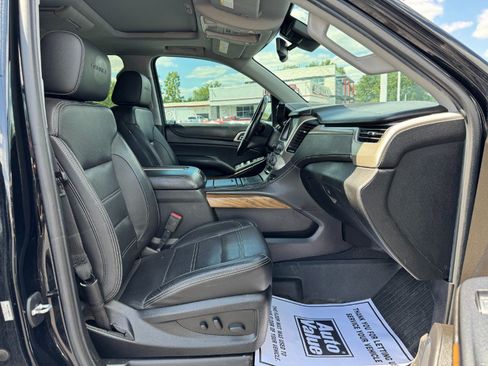 Used 2020 GMC Yukon XL Denali w/ Denali Ultimate Package AWD/4WD image 20