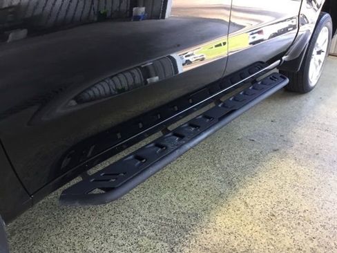 Used 2020 Chevrolet Silverado 1500 Custom w/ Custom Value Package image 12