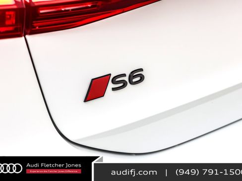 Used 2025 Audi S6 e-tron Premium w/ Convenience Package image 10