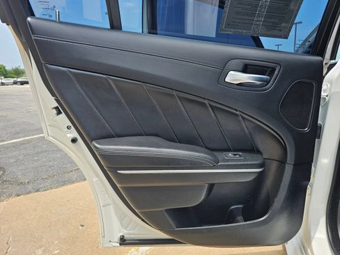 Used 2023 Dodge Charger R/T w/ Plus Group RWD image 31