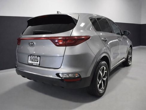 Used 2021 Kia Sportage LX image 8