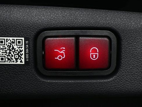 Certified 2025 Mercedes-Benz E 350 Sedan image 29