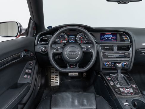 Used 2013 Audi RS 5 Cabriolet w/ Audi MMI Navigation Plus Pkg image 18