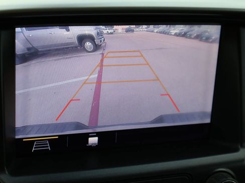 Used 2019 Chevrolet Colorado LT w/ LT Convenience Package RWD image 21