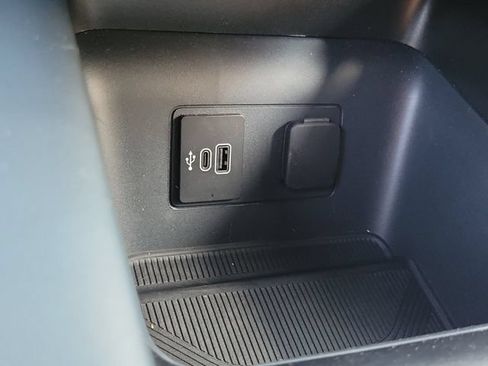 Used 2026 Ford Explorer ST-Line w/ Premium Package RWD image 11