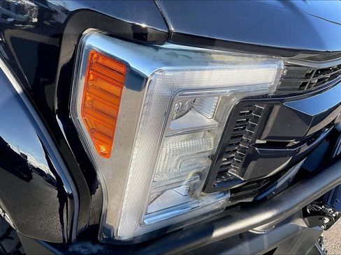 Used 2017 Ford F350 Lariat w/ Lariat Ultimate Package image 34