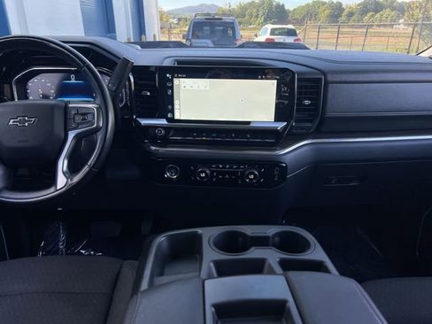 Used 2023 Chevrolet Silverado 1500 LT Trail Boss image 14