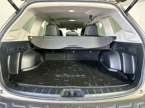 Used 2019 Subaru Forester Limited w/ Popular Package #3 AWD/4WD image 29