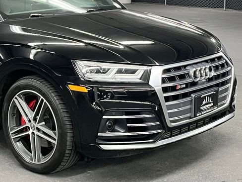 Used 2018 Audi SQ5 Prestige w/ Prestige Package image 37