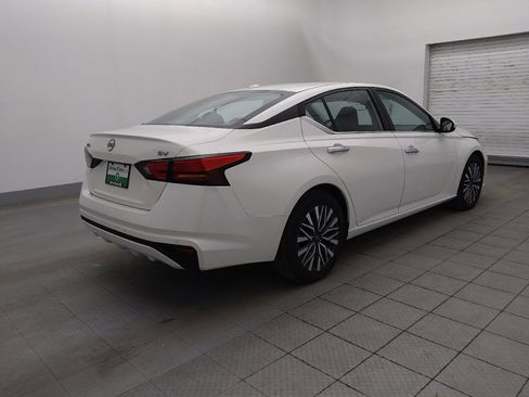 Used 2023 Nissan Altima 2.5 SV image 10