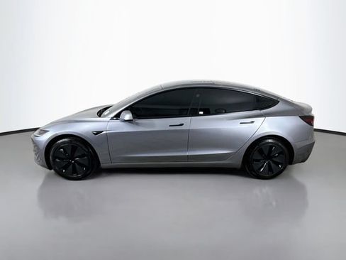 Used 2025 Tesla Model 3 RWD image 4