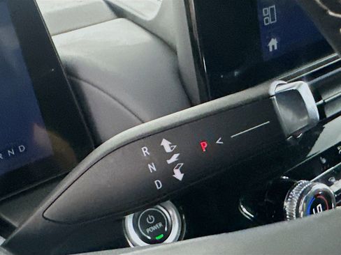 Used 2024 Honda Prologue Touring image 25