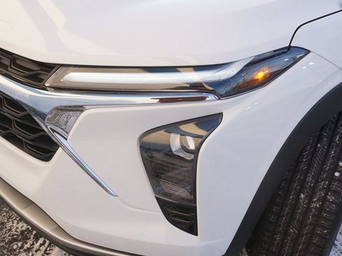 New 2026 Chevrolet Trax LT w/ Driver Confidence Package image 27