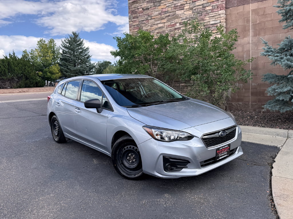 Used 2017 Subaru Impreza 2.0i AWD/4WD image 2