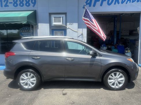 Used 2013 Toyota RAV4 Limited AWD/4WD image 5