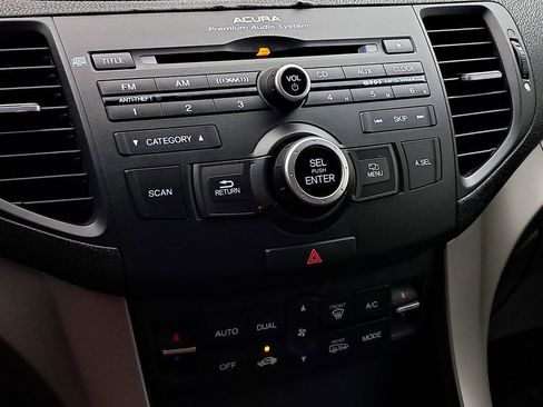 Used 2010 Acura TSX Sedan image 14