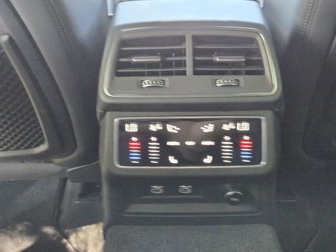 Used 2021 Audi RS 7 Sportback image 36