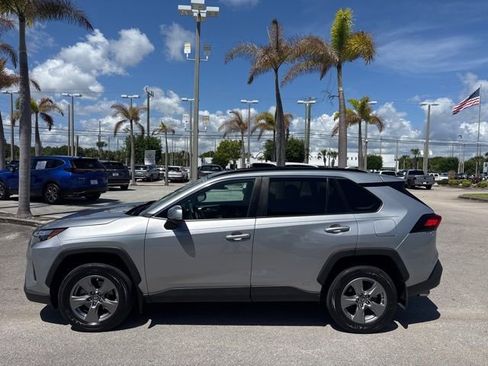 Used 2024 Toyota RAV4 XLE w/ Convenience Package image 7