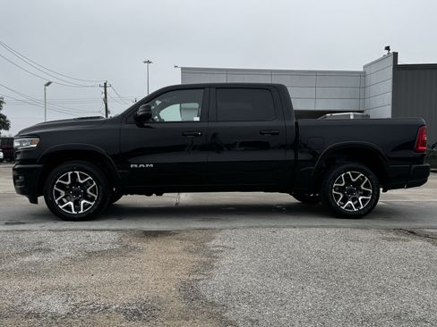 Used 2025 RAM 1500 Laramie w/ Sport Appearance Package image 7