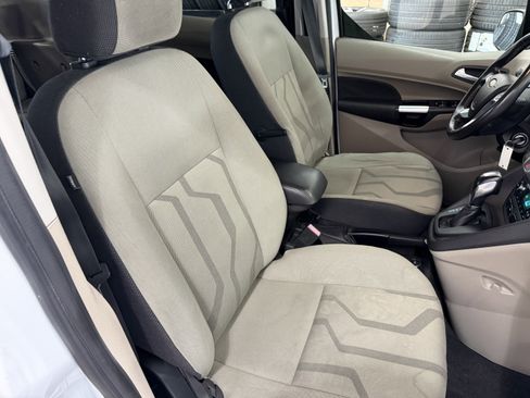 Used 2018 Ford Transit Connect XLT image 24