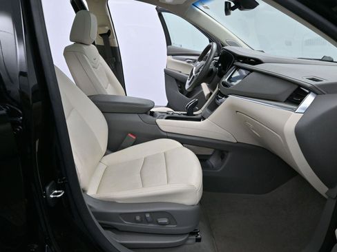 Certified 2023 Cadillac XT5 Premium Luxury image 32