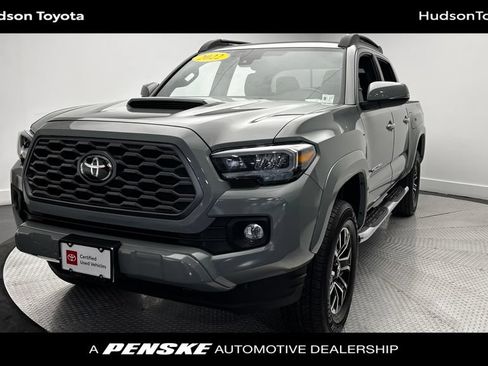 Used 2022 Toyota Tacoma TRD Sport AWD/4WD image 1