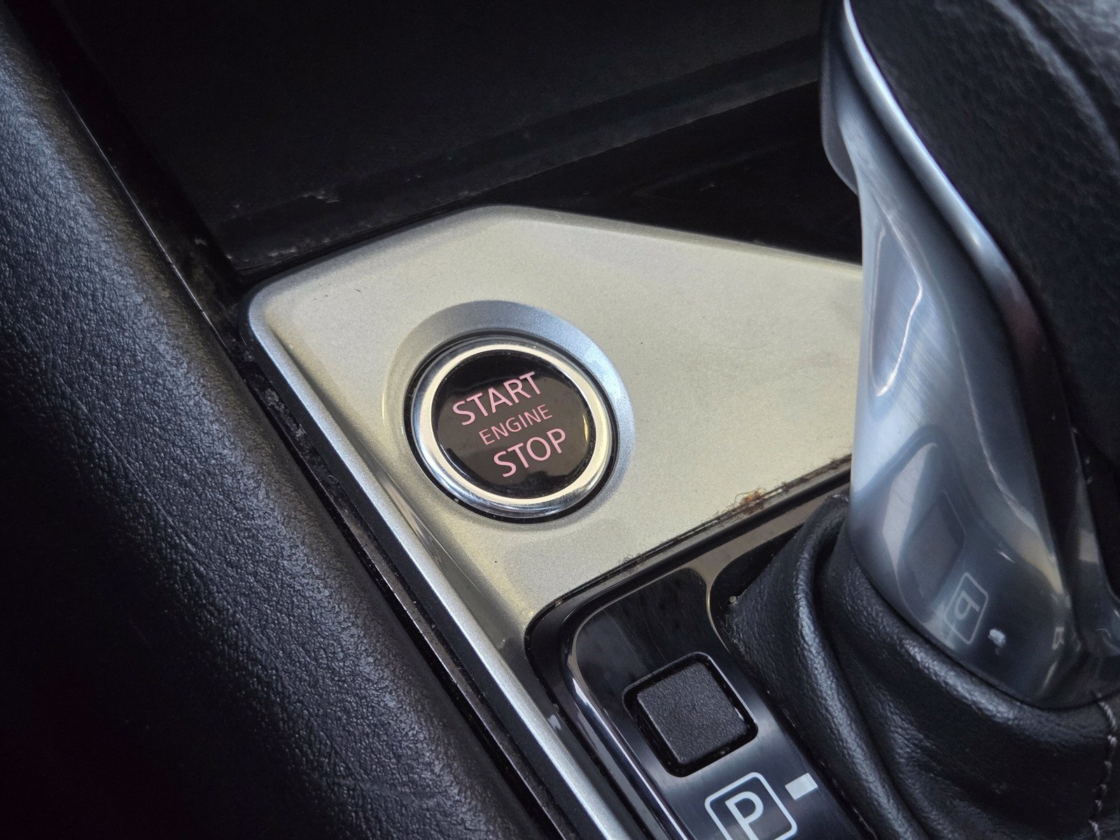 Used 2024 Nissan Altima 2.5 SV FWD image 17