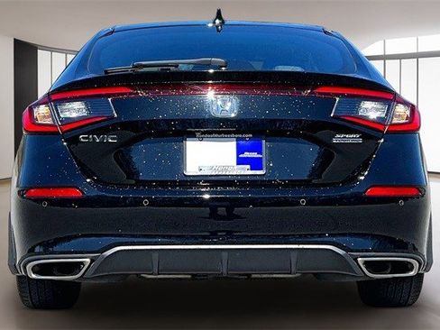 Certified 2024 Honda Civic Sport Touring image 5