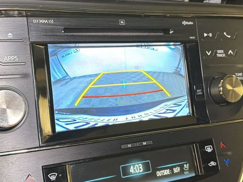 Used 2016 Toyota Avalon Limited image 29