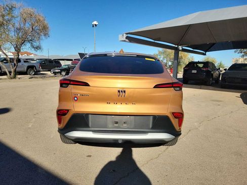 Used 2024 Buick Envista Preferred image 5