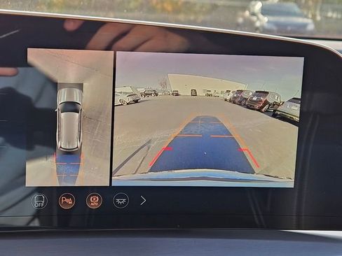 New 2026 Cadillac Vistiq Sport image 23