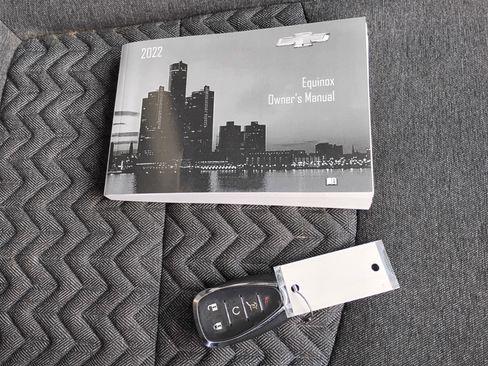 Used 2022 Chevrolet Equinox LT image 37