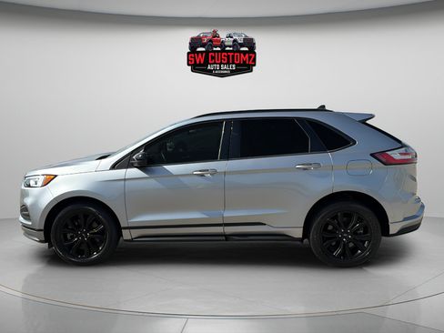 Used 2024 Ford Edge SE w/ Black Appearance Package AWD/4WD image 4