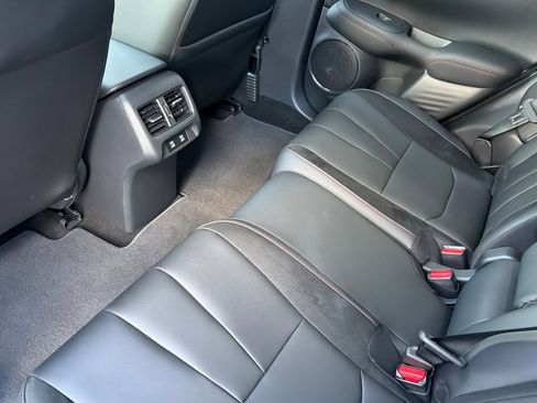 Certified 2025 Acura ADX A-Spec image 15